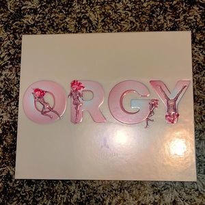 Swatched once, Brand new Jeffree star orgy palette